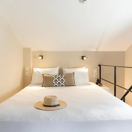 Elivia Boutique Αλμυροπόταμος