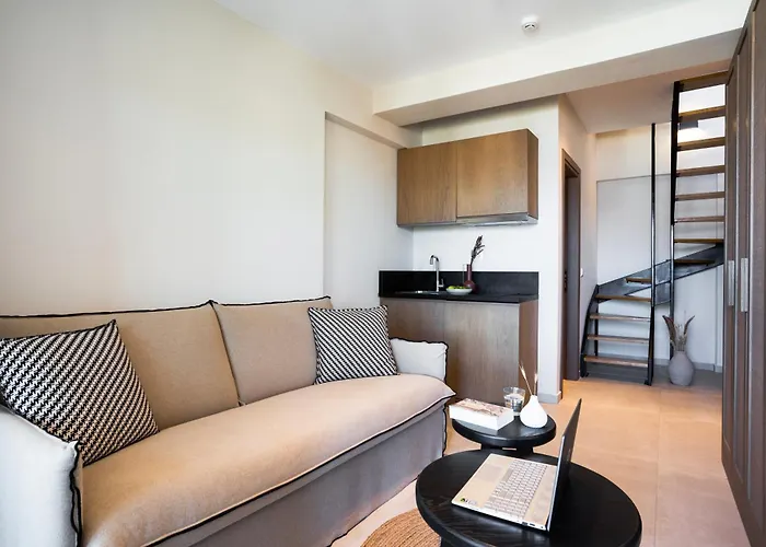 Elivia Boutique Almiropótamos